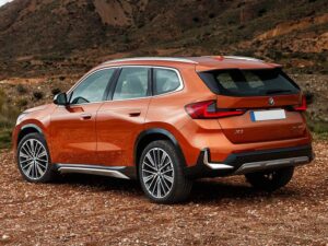 bmw-x1-back-view